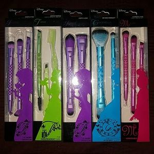 Disney makeup brushes